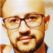 Docente en formación de Licenciatura en Ciencias Sociales, dicta clases particulares en materias relacionadas